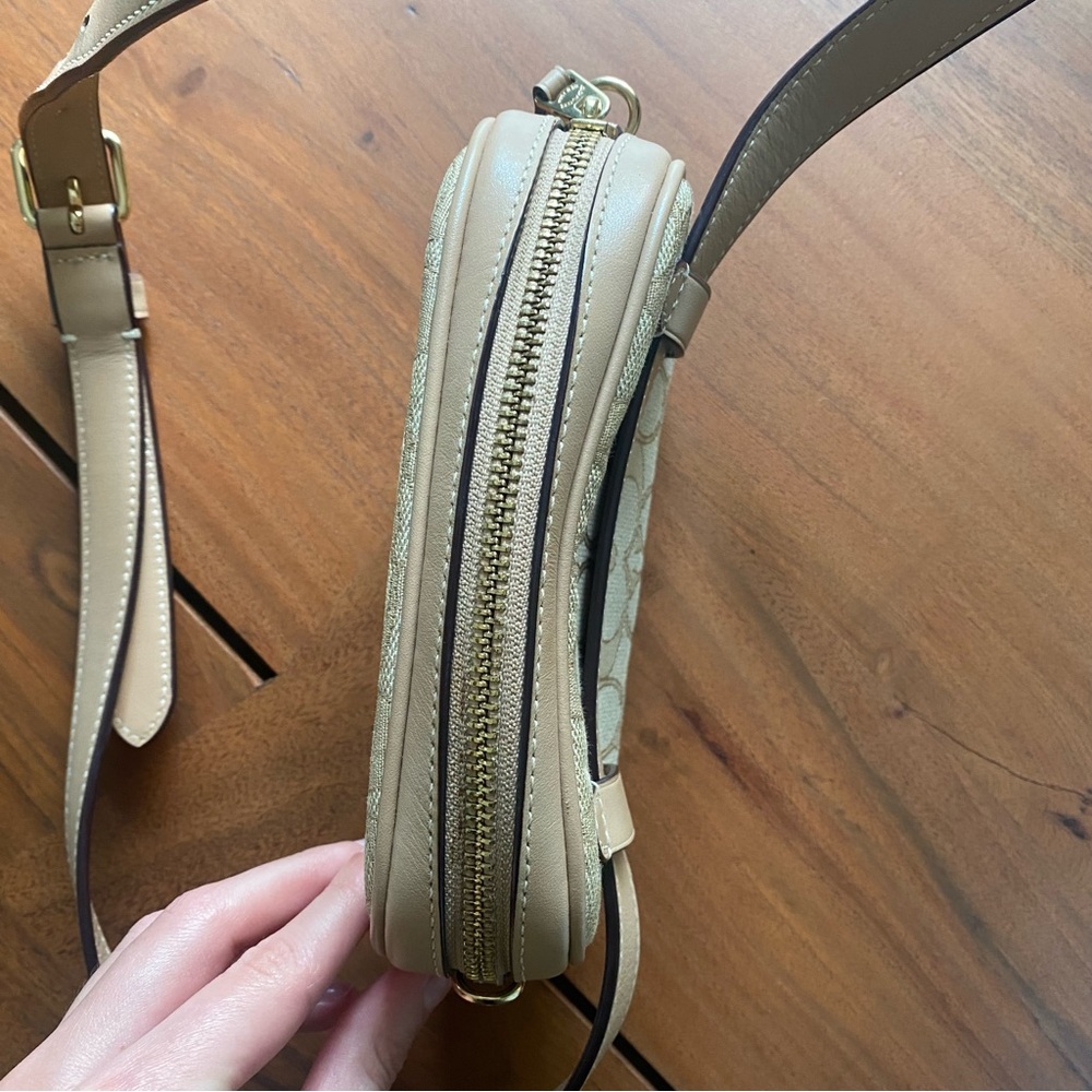 Coach Ivie Womens Beige Convertible Gold Zip Jacquard Small Belt Crossbody Bag - Picture 8 of 15